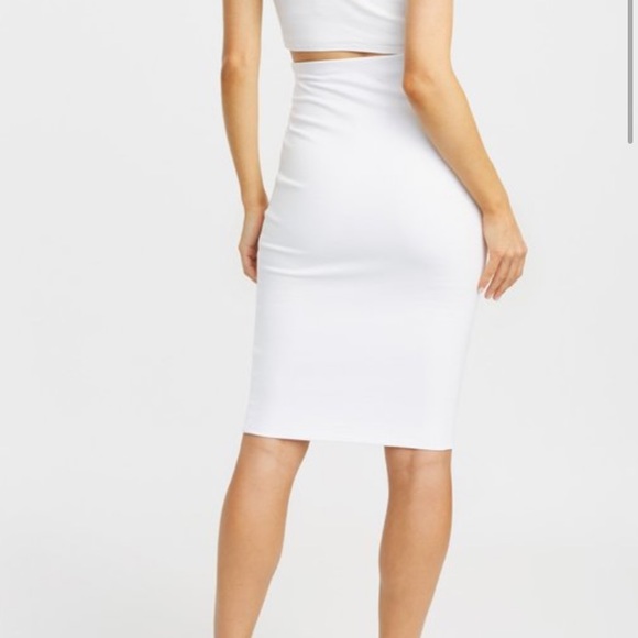 BNWT Kookai Chic Skirt taupe size 2 (AUS) - Picture 2 of 6